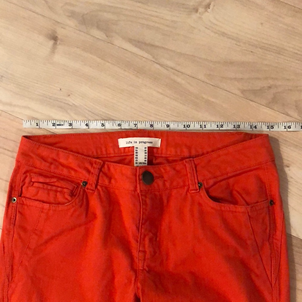 Life In Progress Jeans - Picture 2 of 9